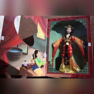 1998 Disney's Mulan Film Premiere Edition Imperial Beauty Doll